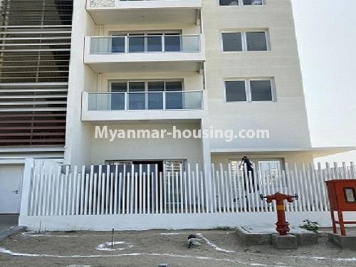 မြန်မာအိမ်ခြံမြေ - ငှားရန် property - No.4844 - Galaxy Tower  ရှိ  ပြင်ဆင်ပြီး မြေညီအခန်းတစ်ခန်း ငှားရန်ရှိသည်။ building ground floor view