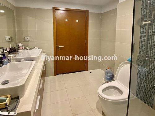 ミャンマー不動産 - 賃貸物件 - No.4844 - Star City Galaxy Tower Ground floor for rent, Thanlyin! - another bathroom view