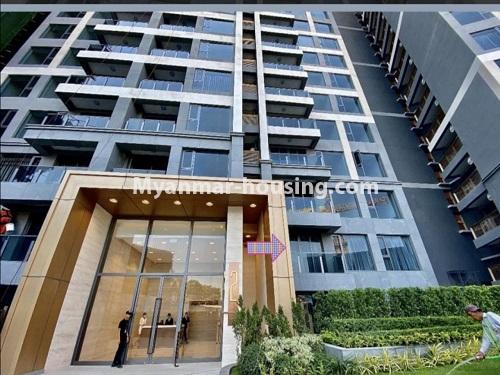 ミャンマー不動産 - 賃貸物件 - No.4853 - Standard The Central Condominium room for rent in Yankin! - building view