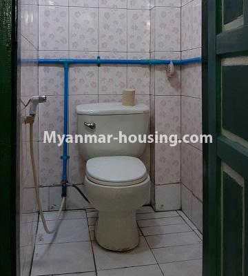Myanmar real estate - for rent property - No.4865 - Large Apartment for rent in Botahtaung! - toilet view