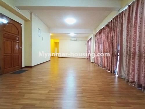 缅甸房地产 - 出租物件 - No.4875 - Large condominium room for rent in Lanmadaw, Yangon Downtown! - another view of hall 