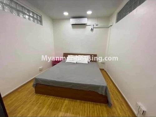 မြန်မာအိမ်ခြံမြေ - ငှားရန် property - No.4876 - ရန်ကုန်မြို့ထဲတွင် အိပ်ခန်းသုံးခန်းပါသော ကွန်ဒိုတိုက်ခန်း ငှားရန်ရှိသည်။ - another bedroom view
