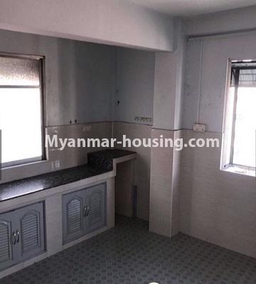 ミャンマー不動産 - 賃貸物件 - No.4883 - 2BHK mini condo room for rent in Pazundaung Township. - another view of kitchen