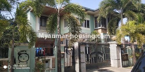 မြန်မာအိမ်ခြံမြေ - ငှားရန် property - No.4903 - မင်္ဂလာဒုံတွင် ပရိဘောဂပါပြီး နှစ်ထပ်အိ်မ်တစ်လုံး ငှားရန်ရှိ်သည်။house view