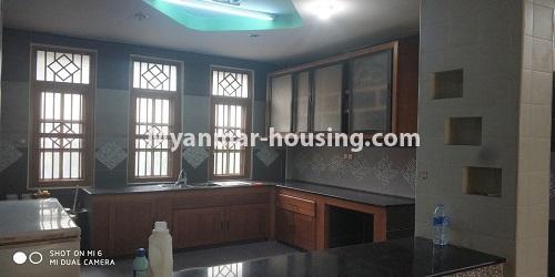 မြန်မာအိမ်ခြံမြေ - ငှားရန် property - No.4903 - မင်္ဂလာဒုံတွင် ပရိဘောဂပါပြီး နှစ်ထပ်အိ်မ်တစ်လုံး ငှားရန်ရှိ်သည်။kitchen view