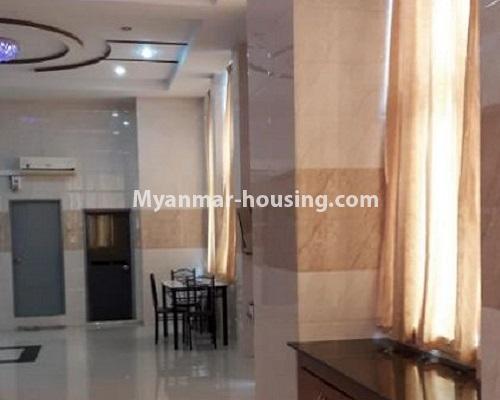 ミャンマー不動産 - 賃貸物件 - No.4909 - Two Bedroom Classic Strand Condominium Room with Half Attic for Rent in Yangon Downtown! - dining area view