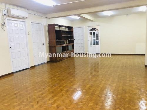 缅甸房地产 - 出租物件 - No.4921 - Three Bedroom Apartment for rent in New University Avenue Road, Bahan! - another view of living room hall