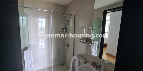 ミャンマー不動産 - 賃貸物件 - No.4922 - Three bedroom G.E.M.S Condominium room for rent in Hlaing! - bathroom