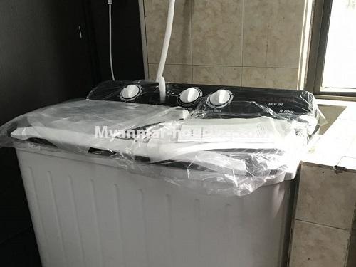 缅甸房地产 - 出租物件 - No.4936 - Two Bedroom Condo room for Rent in Myaynigone! - washing machine