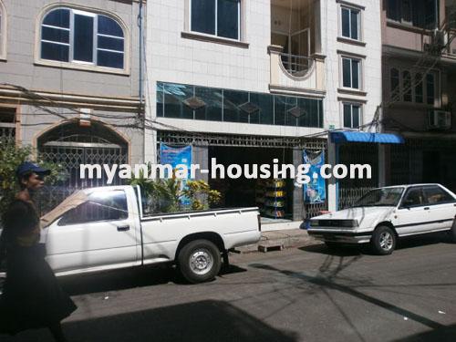 မြန်မာအိမ်ခြံမြေ - ငှားရန် property - No.951 - N/Aview of the building