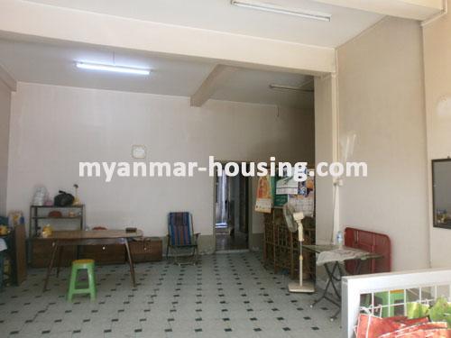 မြန်မာအိမ်ခြံမြေ - ငှားရန် property - No.951 - N/AView of the inside