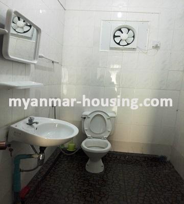 Myanmar real estate - for rent property - No.974 - Available for rent a good flat in SandarMyaing Condominium. - 