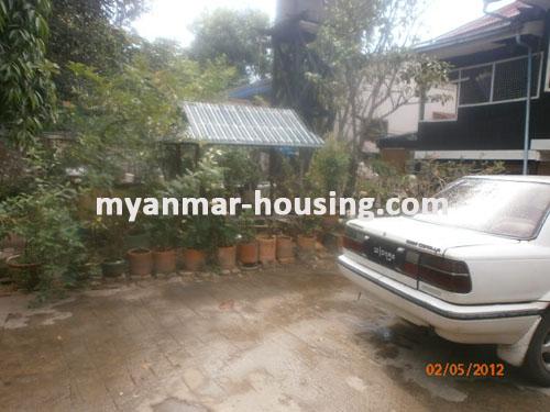 ミャンマー不動産 - 売り物件 - No.1034 - Property of a good landed house in Yankin ! - View of the garden
