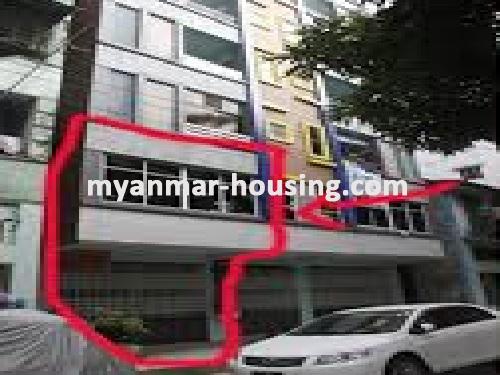 缅甸房地产 - 出售物件 - No.1246 - An apartment for sale in Pazundaung Township. - View of  the building