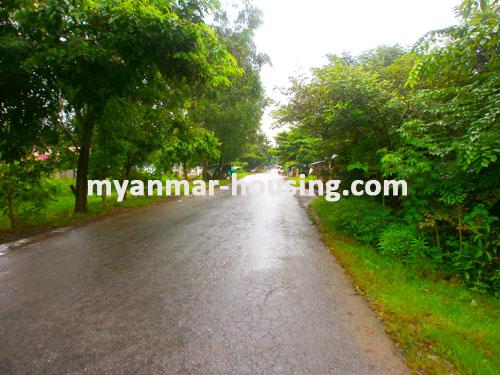 Myanmar real estate - for sale property - No.1287 - A good for living in North Dagon Township ! - View of the road.