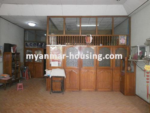 Myanmar real estate - for sale property - No.1303 - A best place of the biggest market in Yangon city. Now suitabie price with sale! - Viwe of the living room