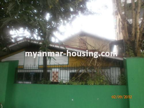 缅甸房地产 - 出售物件 - No.1450 - Two-storey building for sale on Kabar Aye Pagoda Road. - View of the building