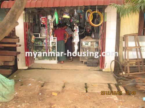 ミャンマー不動産 - 売り物件 - No.1524 - To sell a house for shop in North Okkalapa township. - View of the infront.