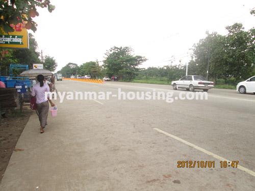 Myanmar real estate - for sale property - No.1524 - To sell a house for shop in North Okkalapa township. - View of the road.