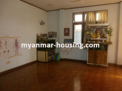 ミャンマー不動産 - 売り物件 - No.1582 - A Good landed house to sell in Thin Gann Gyun township! - View of the shrine.