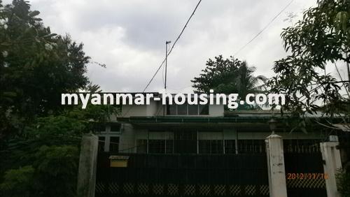 缅甸房地产 - 出售物件 - No.1605 -  landed house to sell near Yangon Institute of Technology. - View of the front.