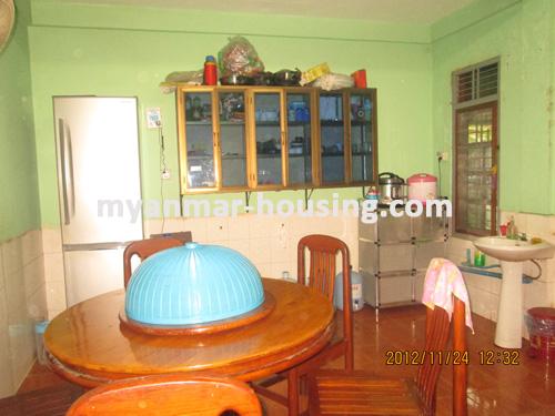 ミャンマー不動産 - 売り物件 - No.1631 - A good wide landed house to sell in South Okkalapa Township! - View of the dinning room.