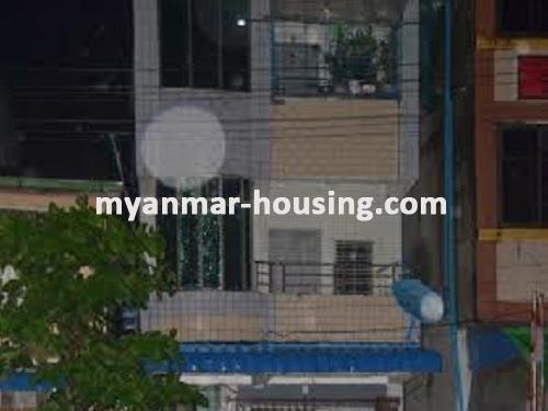 缅甸房地产 - 出售物件 - No.1689 - Apartment ground floor for sale in Hlaing! - View of the building.