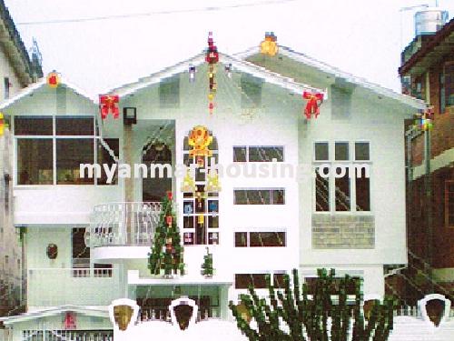 မြန်မာအိမ်ခြံမြေ - ရောင်းမည် property - No.2054 - A good house with luxury to sale on Moe Kaung Road! - View of the exterior house.