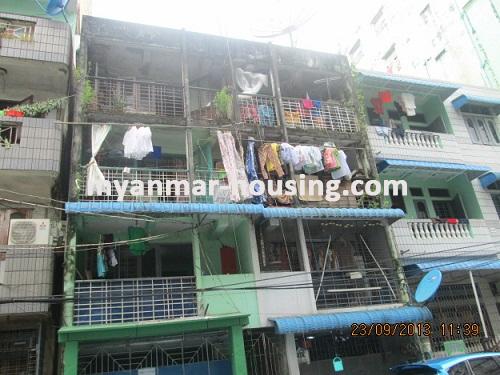缅甸房地产 - 出售物件 - No.2139 - Good apartment for sale in Sanchaung ! - View of the building