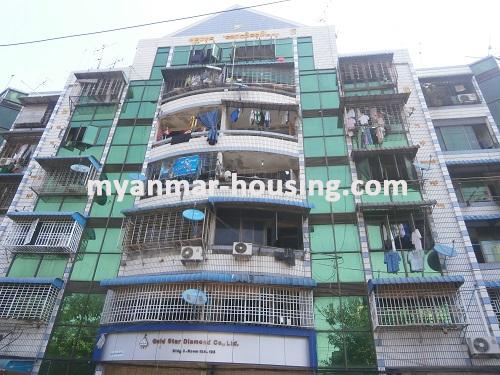 မြန်မာအိမ်ခြံမြေ - ရောင်းမည် property - No.2281 - Apartment for sale in Ahlone. - View of the building.