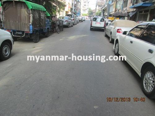 မြန်မာအိမ်ခြံမြေ - ရောင်းမည် property - No.2286 - N/A - View of the street.