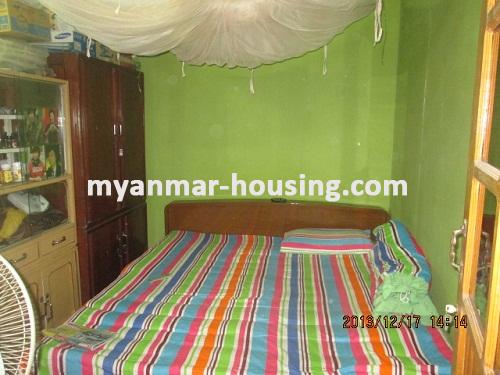 缅甸房地产 - 出售物件 - No.2306 - An apartment available for sale in Botahtaung! - View of the bed room.