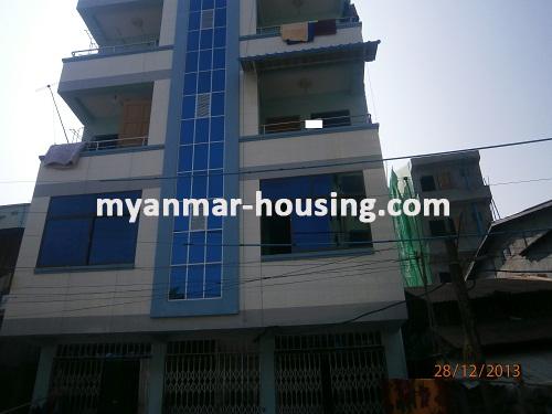 မြန်မာအိမ်ခြံမြေ - ရောင်းမည် property - No.2335 - လှိုင်တွင် တိုက်ခန်းတစ်ခန်းရောင်းရန်ရှိသည်။ - View of the building.