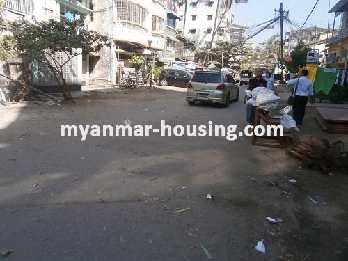 မြန်မာအိမ်ခြံမြေ - ရောင်းမည် property - No.2352 - N/A - View of the street.