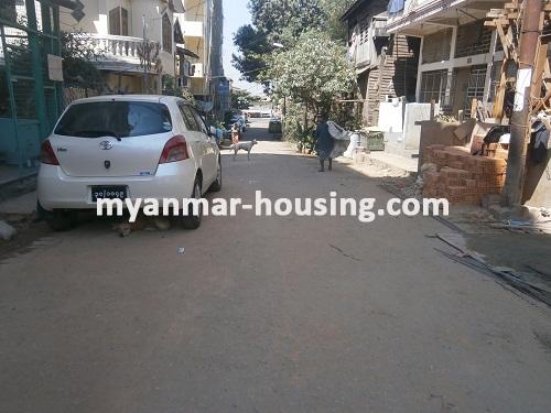 မြန်မာအိမ်ခြံမြေ - ရောင်းမည် property - No.2464 - N/A - View of the street.