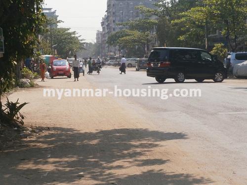 မြန်မာအိမ်ခြံမြေ - ရောင်းမည် property - No.2474 - N/A - View of the street.