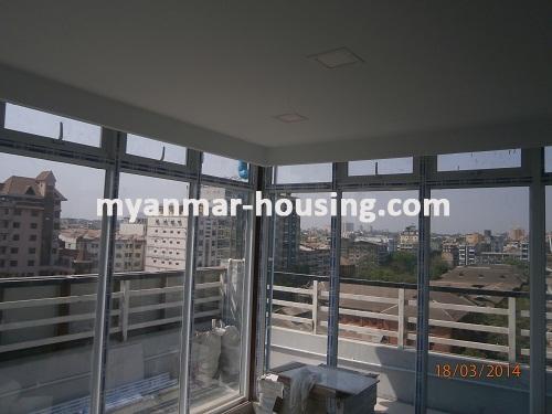 缅甸房地产 - 出售物件 - No.2493 - Excellent design condo now  for sale. - View of the inside room.