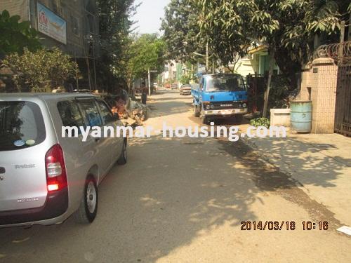 မြန်မာအိမ်ခြံမြေ - ရောင်းမည် property - No.2499 - N/A - View of the road.