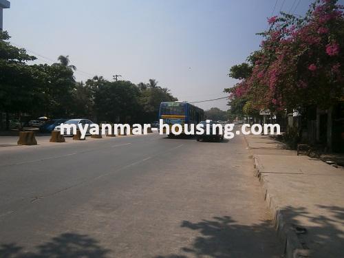 မြန်မာအိမ်ခြံမြေ - ရောင်းမည် property - No.2511 - N/A - View of the street.