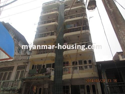 缅甸房地产 - 出售物件 - No.2518 - Good building with Construction apartment for sale in Lanmadaw! - View of the building.