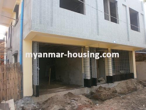 缅甸房地产 - 出售物件 - No.2539 - New good apartment for sale in Kyeemyindaing! - Front view of the building.