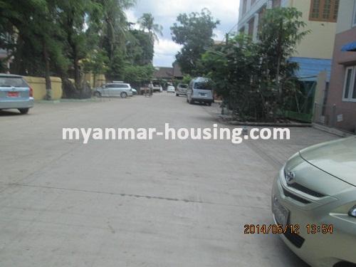 မြန်မာအိမ်ခြံမြေ - ရောင်းမည် property - No.2592 - N/A - View of the road.