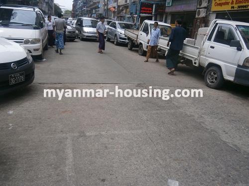 မြန်မာအိမ်ခြံမြေ - ရောင်းမည် property - No.2600 - N/A - View of the street.