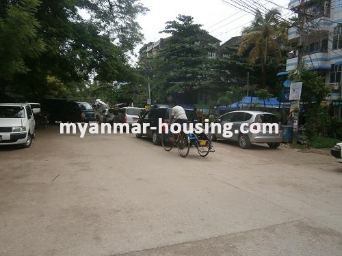 မြန်မာအိမ်ခြံမြေ - ရောင်းမည် property - No.2645 - N/A - View of the road.