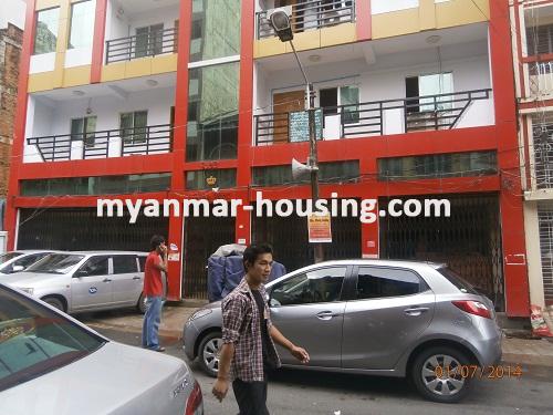 Myanmar real estate - for sale property - No.2658 - Nice condo for sale in Lamadaw! - View of the street.