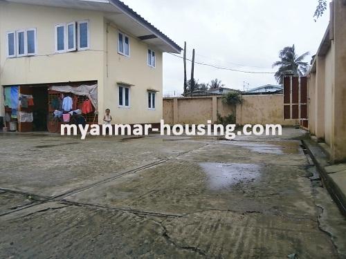 缅甸房地产 - 出售物件 - No.2731 - Landed House with Wide Compound! - Front View