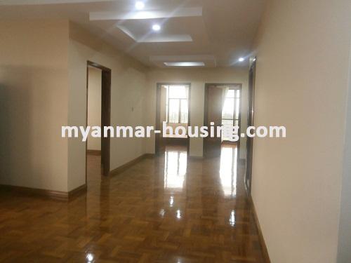 缅甸房地产 - 出售物件 - No.2737 - Condo for sale with nice view in Mingalar Taung Nyunt! - View of the well-decorated room.