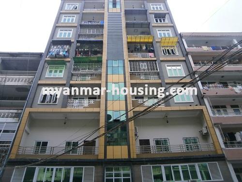 缅甸房地产 - 出售物件 - No.2772 - Condo for sale in downtown available! - Front view of the building.