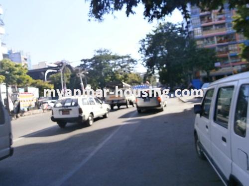 缅甸房地产 - 出售物件 - No.2788 - Condo for sale in Pazundaung! - View of the road,