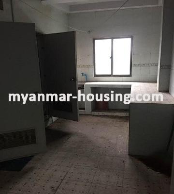 မြန်မာအိမ်ခြံမြေ - ရောင်းမည် property - No.2806 - မင်္ဂလာတောင်ညွန့်မြို့နယ်တွင် တိုက်ခန်းတစ်ခန်းရောင်းရန်ရှိသည်။ - 
